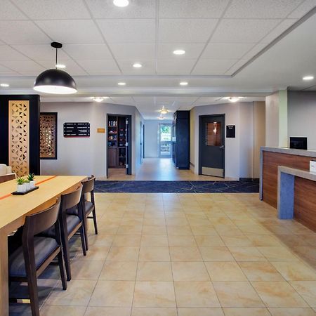 Candlewood Suites Kenosha By Ihg Pleasant Prairie Buitenkant foto